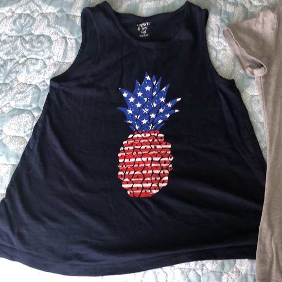 Girls RWB T-shirts - Picture 2 of 3